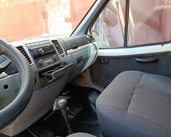 Белый ГАЗ 3302 ГАЗель, объемом двигателя 2.89 л и пробегом 210 тыс. км за 5000 $, фото 13 на Automoto.ua
