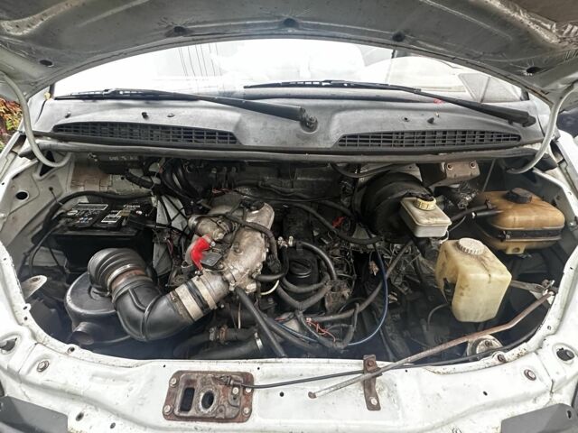 ГАЗ 3302 ГАЗель 2011 у Харкові на Automoto.ua Білий ГАЗ 3302 ГАЗель, об'ємом двигуна 2.9 л та пробігом 169 тис. км за 3800 $, фото 8 на Automoto.ua