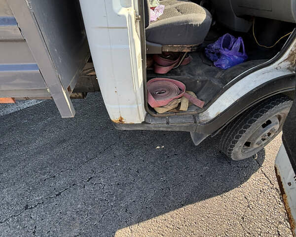 Белый ГАЗ 3302 ГАЗель, объемом двигателя 2.78 л и пробегом 350 тыс. км за 4900 $, фото 10 на Automoto.ua