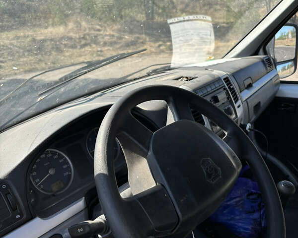 Белый ГАЗ 3302 ГАЗель, объемом двигателя 2.78 л и пробегом 350 тыс. км за 4900 $, фото 4 на Automoto.ua