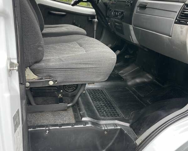 Белый ГАЗ 3302 ГАЗель, объемом двигателя 2.89 л и пробегом 154 тыс. км за 4900 $, фото 15 на Automoto.ua