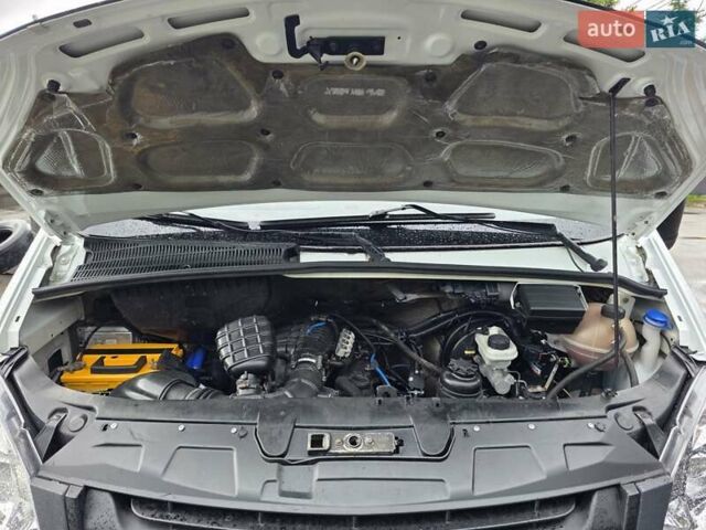 Белый ГАЗ 3302 ГАЗель, объемом двигателя 2.7 л и пробегом 136 тыс. км за 8999 $, фото 7 на Automoto.ua