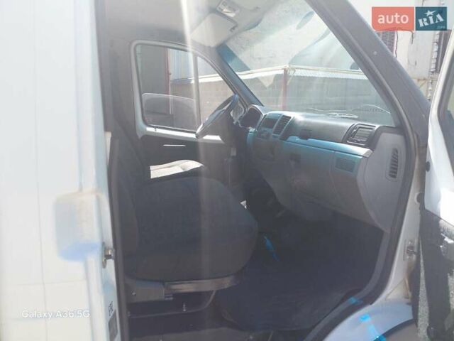 Белый ГАЗ 3302 ГАЗель, объемом двигателя 2.69 л и пробегом 112 тыс. км за 4500 $, фото 4 на Automoto.ua