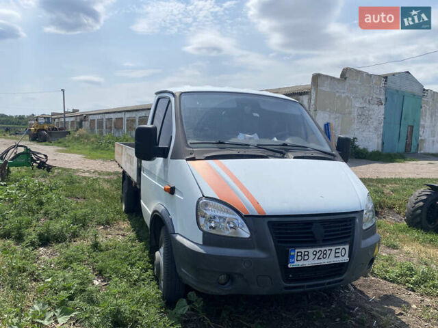 Белый ГАЗ 3302 ГАЗель, объемом двигателя 2.69 л и пробегом 96 тыс. км за 9000 $, фото 6 на Automoto.ua