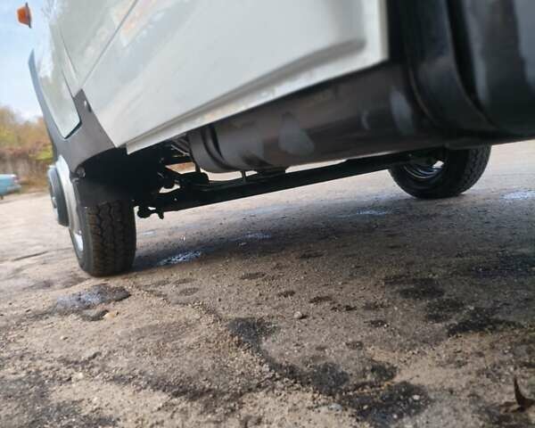 Белый ГАЗ 3302 ГАЗель, объемом двигателя 2.7 л и пробегом 13 тыс. км за 12999 $, фото 41 на Automoto.ua