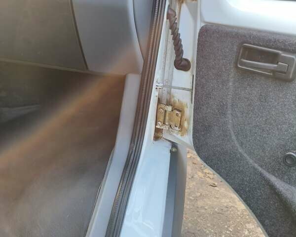 Белый ГАЗ 3302 ГАЗель, объемом двигателя 2.7 л и пробегом 13 тыс. км за 12999 $, фото 18 на Automoto.ua