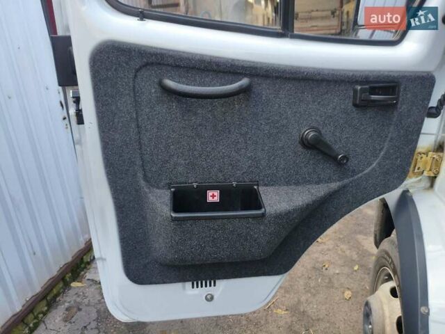 Белый ГАЗ 3302 ГАЗель, объемом двигателя 2.7 л и пробегом 13 тыс. км за 12999 $, фото 38 на Automoto.ua