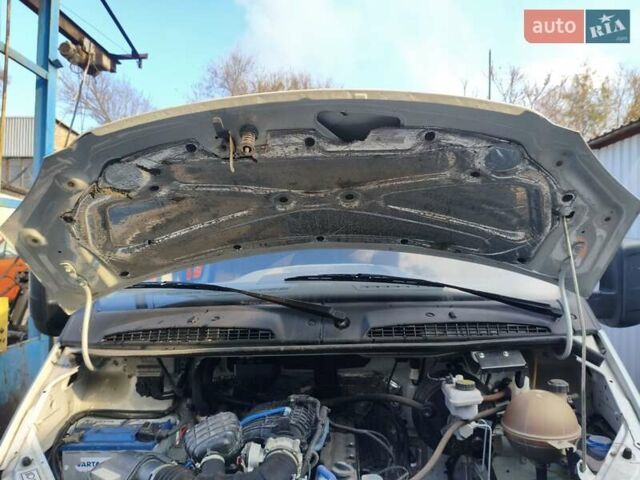 Белый ГАЗ 3302 ГАЗель, объемом двигателя 2.7 л и пробегом 13 тыс. км за 12999 $, фото 27 на Automoto.ua