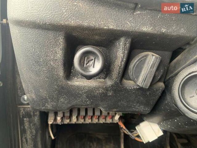 Белый ГАЗ 3302 ГАЗель, объемом двигателя 2.89 л и пробегом 240 тыс. км за 1350 $, фото 7 на Automoto.ua