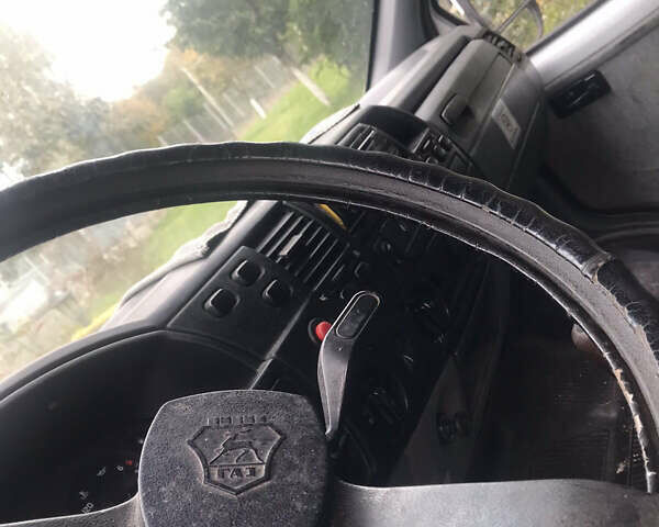 Белый ГАЗ 3302 ГАЗель, объемом двигателя 2.3 л и пробегом 100 тыс. км за 2400 $, фото 5 на Automoto.ua