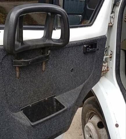 Білий ГАЗ 3302 ГАЗель, об'ємом двигуна 2.9 л та пробігом 492 тис. км за 4000 $, фото 4 на Automoto.ua