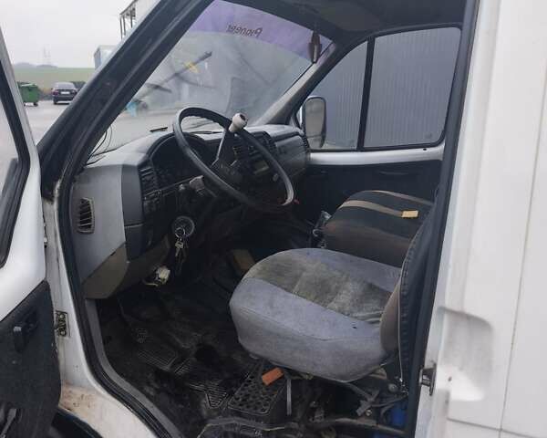 Білий ГАЗ 3302 ГАЗель, об'ємом двигуна 2.9 л та пробігом 165 тис. км за 2000 $, фото 4 на Automoto.ua