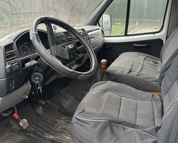 Белый ГАЗ 3302 ГАЗель, объемом двигателя 2.46 л и пробегом 300 тыс. км за 1850 $, фото 4 на Automoto.ua