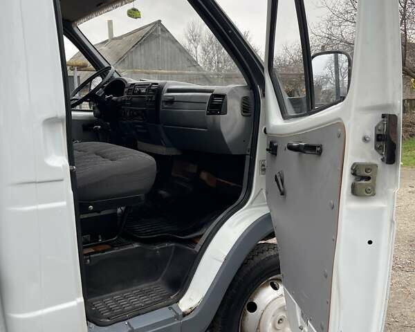 Белый ГАЗ 3302 ГАЗель, объемом двигателя 2.9 л и пробегом 75 тыс. км за 4700 $, фото 18 на Automoto.ua