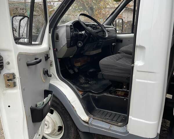 Белый ГАЗ 3302 ГАЗель, объемом двигателя 2.9 л и пробегом 75 тыс. км за 4700 $, фото 13 на Automoto.ua