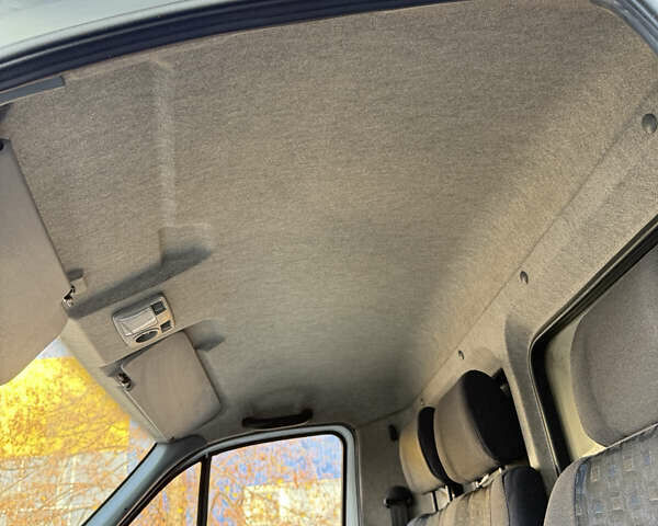 Білий ГАЗ 3302 ГАЗель, об'ємом двигуна 2.69 л та пробігом 40 тис. км за 12300 $, фото 32 на Automoto.ua