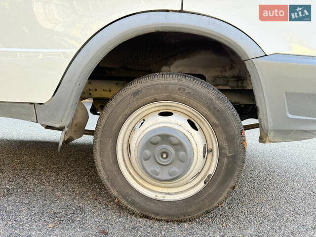 Білий ГАЗ 3302 ГАЗель, об'ємом двигуна 2.69 л та пробігом 40 тис. км за 12300 $, фото 21 на Automoto.ua
