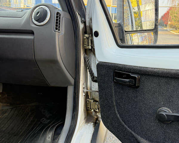 Білий ГАЗ 3302 ГАЗель, об'ємом двигуна 2.69 л та пробігом 40 тис. км за 12300 $, фото 37 на Automoto.ua