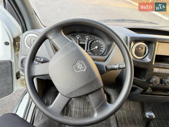 Білий ГАЗ 3302 ГАЗель, об'ємом двигуна 2.69 л та пробігом 40 тис. км за 12300 $, фото 29 на Automoto.ua