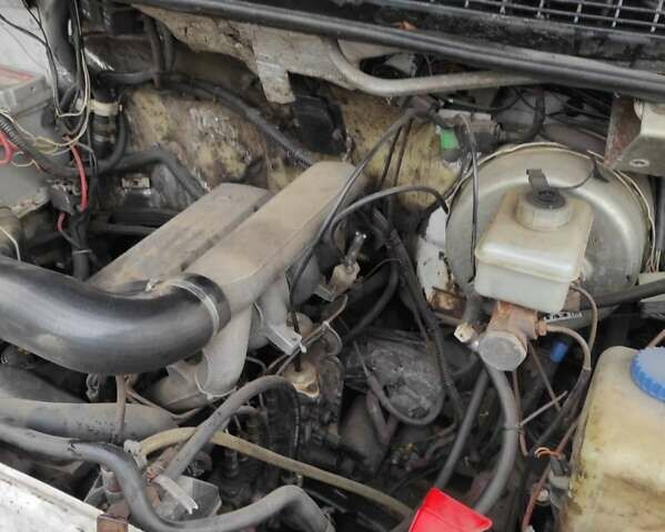ГАЗ 3302 ГАЗель 2003 в Киеве на Automoto.ua Белый ГАЗ 3302 ГАЗель, объемом двигателя 2.9 л и пробегом 300 тыс. км за 3500 $, фото 5 на Automoto.ua