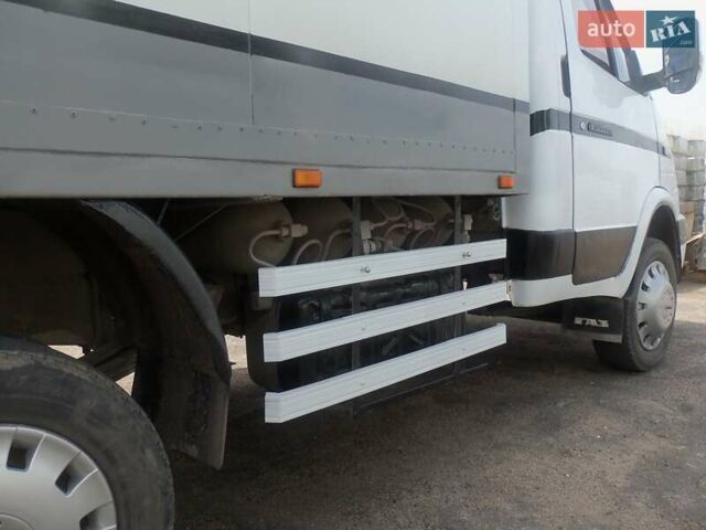 Білий ГАЗ 3302 ГАЗель, об'ємом двигуна 2.3 л та пробігом 352 тис. км за 4400 $, фото 6 на Automoto.ua