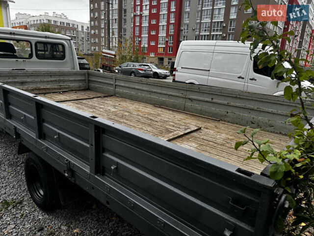 Белый ГАЗ 3302 ГАЗель, объемом двигателя 2.46 л и пробегом 100 тыс. км за 2500 $, фото 7 на Automoto.ua
