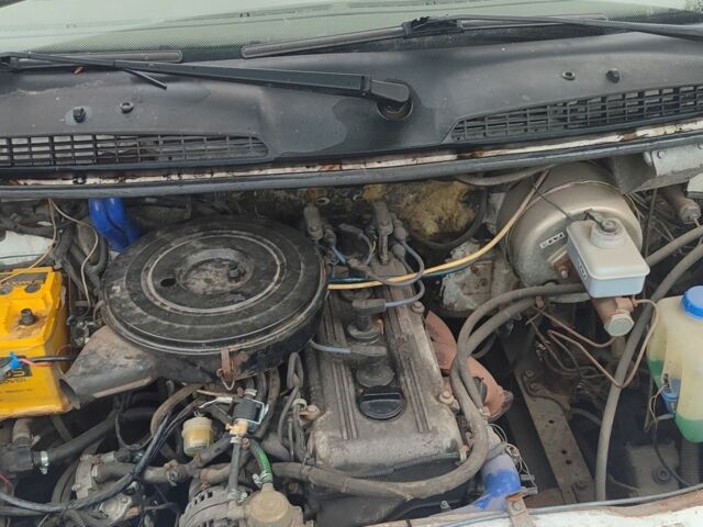 Белый ГАЗ 3302 ГАЗель, объемом двигателя 2.3 л и пробегом 267 тыс. км за 2800 $, фото 9 на Automoto.ua