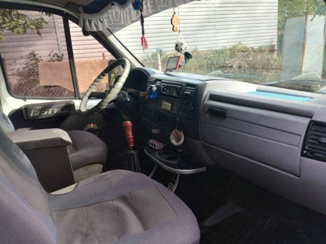 Белый ГАЗ 3302 ГАЗель, объемом двигателя 2.5 л и пробегом 122 тыс. км за 4500 $, фото 4 на Automoto.ua