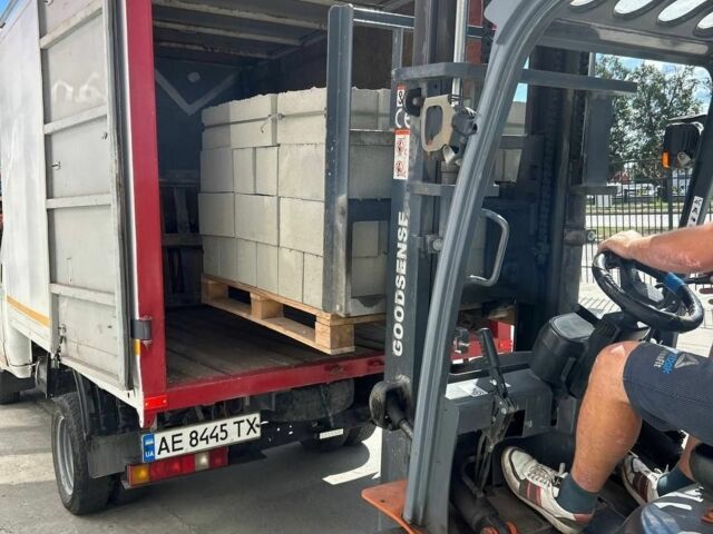 ГАЗ 3302 ГАЗель 2008 в Днепре (Днепропетровске) на Automoto.ua Белый ГАЗ 3302 ГАЗель, объемом двигателя 2.5 л и пробегом 280 тыс. км за 1500 $, фото 2 на Automoto.ua