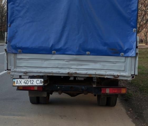 Белый ГАЗ 3302 ГАЗель, объемом двигателя 2.3 л и пробегом 400 тыс. км за 2000 $, фото 2 на Automoto.ua