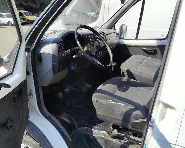Білий ГАЗ 3302 ГАЗель, об'ємом двигуна 2.69 л та пробігом 190 тис. км за 2999 $, фото 2 на Automoto.ua