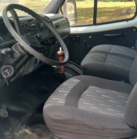 Білий ГАЗ 3302 ГАЗель, об'ємом двигуна 0 л та пробігом 180 тис. км за 4700 $, фото 3 на Automoto.ua