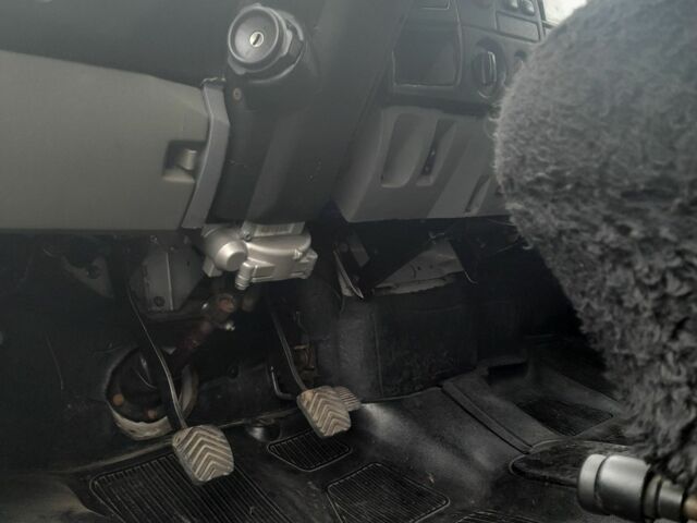 Белый ГАЗ 3302 ГАЗель, объемом двигателя 3 л и пробегом 150 тыс. км за 4036 $, фото 3 на Automoto.ua