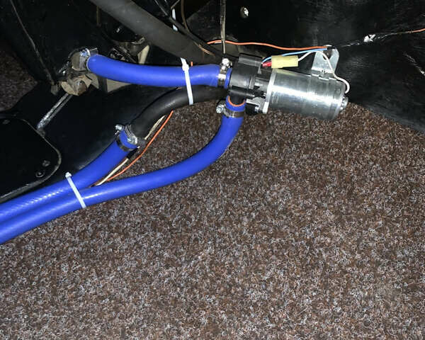 Белый ГАЗ 3302 ГАЗель, объемом двигателя 2.9 л и пробегом 77 тыс. км за 1800 $, фото 5 на Automoto.ua