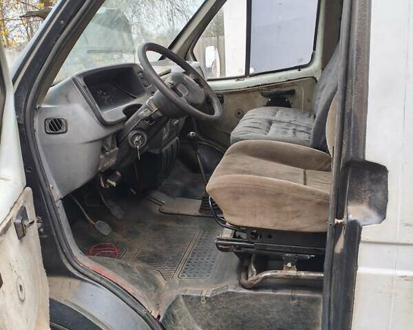 Білий ГАЗ 3302 ГАЗель, об'ємом двигуна 2.4 л та пробігом 200 тис. км за 1300 $, фото 11 на Automoto.ua