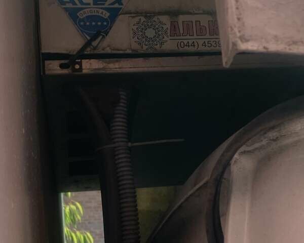 Белый ГАЗ 3302 ГАЗель, объемом двигателя 2.89 л и пробегом 235 тыс. км за 3000 $, фото 2 на Automoto.ua