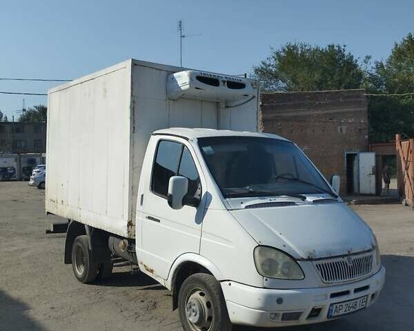 Белый ГАЗ 3302 ГАЗель, объемом двигателя 2.46 л и пробегом 300 тыс. км за 3200 $, фото 1 на Automoto.ua