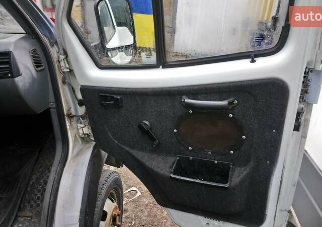 Белый ГАЗ 3302 ГАЗель, объемом двигателя 2.89 л и пробегом 999 тыс. км за 2169 $, фото 16 на Automoto.ua