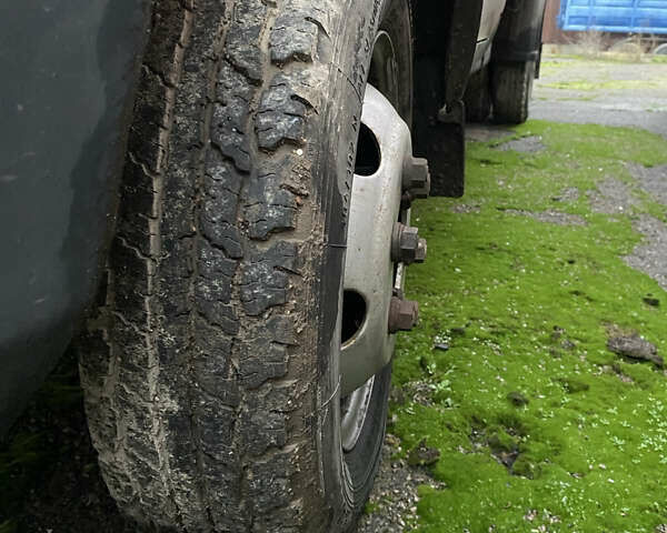 Белый ГАЗ 3302 ГАЗель, объемом двигателя 2.69 л и пробегом 180 тыс. км за 5600 $, фото 2 на Automoto.ua