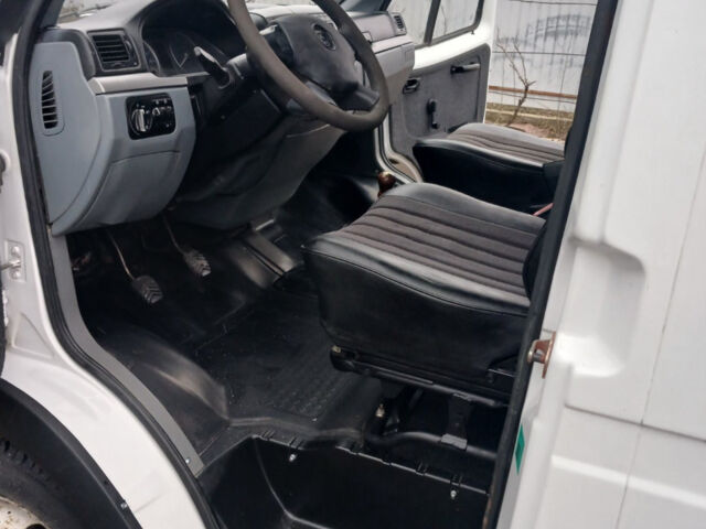 Белый ГАЗ 3302 ГАЗель, объемом двигателя 2.89 л и пробегом 100 тыс. км за 4700 $, фото 7 на Automoto.ua