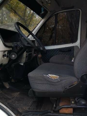 ГАЗ 3302 ГАЗель 2000 у Чорткові на Automoto.ua Білий ГАЗ 3302 ГАЗель, об'ємом двигуна 2.5 л та пробігом 2 тис. км за 4000 $, фото 1 на Automoto.ua