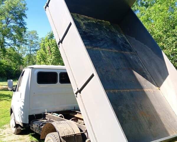 ГАЗ 3302 ГАЗель 2005 в Чемеровцах на Automoto.ua Белый ГАЗ 3302 ГАЗель, объемом двигателя 2.89 л и пробегом 374 тыс. км за 4000 $, фото 8 на Automoto.ua