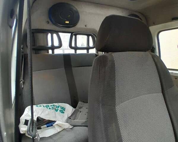 Білий ГАЗ 3302 ГАЗель, об'ємом двигуна 2.46 л та пробігом 370 тис. км за 2000 $, фото 3 на Automoto.ua