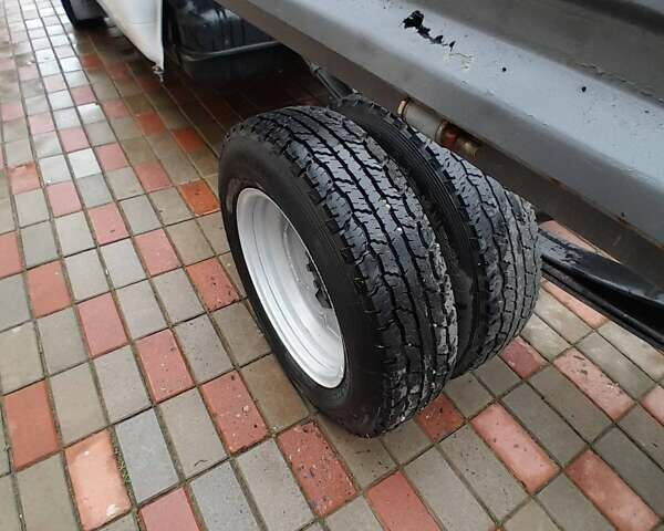 Білий ГАЗ 3302 ГАЗель, об'ємом двигуна 2.46 л та пробігом 370 тис. км за 2000 $, фото 8 на Automoto.ua