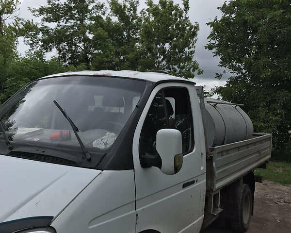 Белый ГАЗ 3302 ГАЗель, объемом двигателя 2.5 л и пробегом 381 тыс. км за 2319 $, фото 3 на Automoto.ua