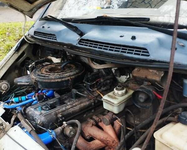 Белый ГАЗ 3302 ГАЗель, объемом двигателя 2.3 л и пробегом 250 тыс. км за 1900 $, фото 5 на Automoto.ua