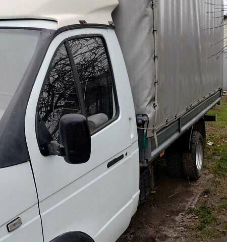 Белый ГАЗ 3302 ГАЗель, объемом двигателя 2.4 л и пробегом 286 тыс. км за 3900 $, фото 1 на Automoto.ua