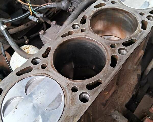 Белый ГАЗ 3302 ГАЗель, объемом двигателя 2.29 л и пробегом 600 тыс. км за 3000 $, фото 1 на Automoto.ua