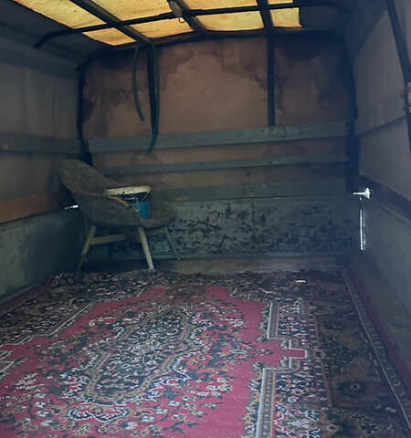 Белый ГАЗ 3302 ГАЗель, объемом двигателя 2.3 л и пробегом 327 тыс. км за 2000 $, фото 1 на Automoto.ua