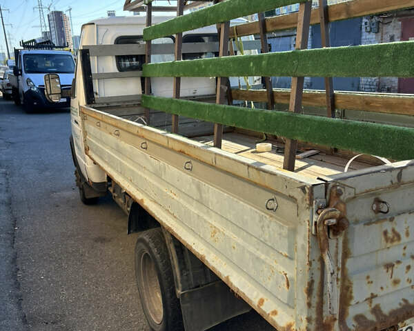 Белый ГАЗ 3302 ГАЗель, объемом двигателя 0 л и пробегом 300 тыс. км за 2500 $, фото 4 на Automoto.ua